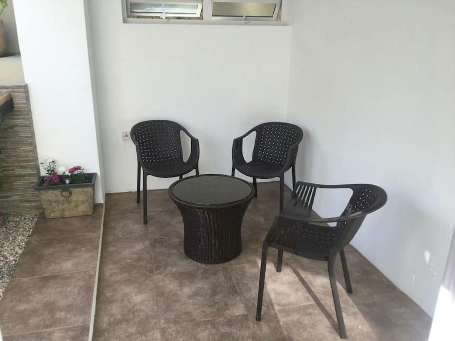 Lovely Two Bedrooms Apartment. Flic-en-Flacq Extérieur photo